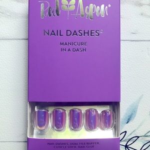NIB Red Aspen - Holographic Lee Lee Short Nail Dash
